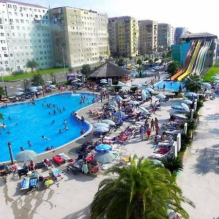 Apartment Like Home Батуми Екстериор снимка