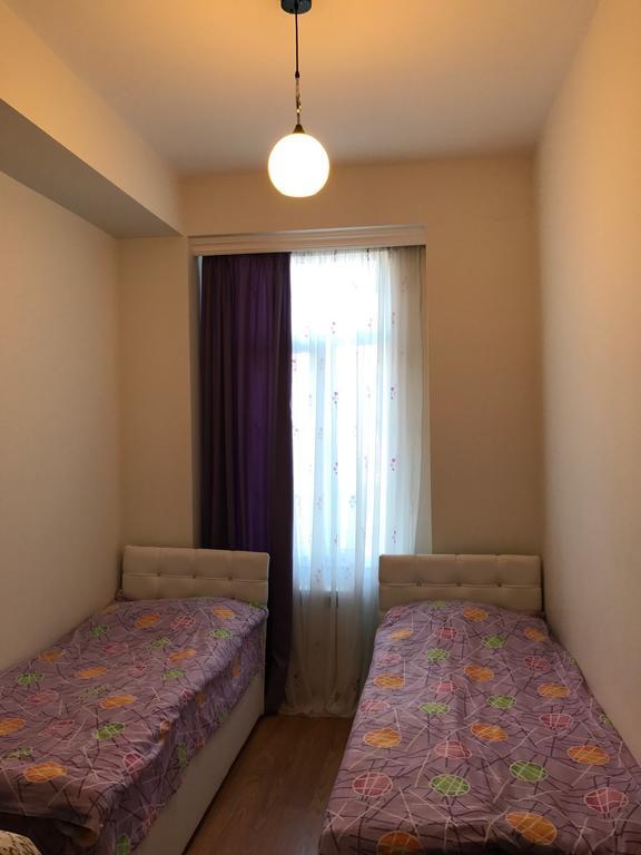 Apartment Like Home Батуми Екстериор снимка